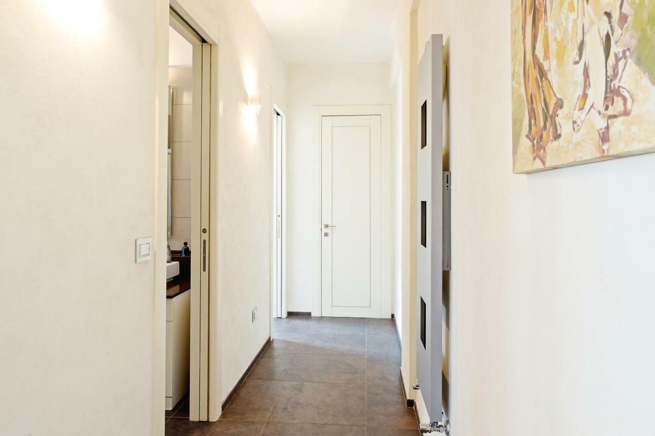 Bari Airport Seaview Apartment エクステリア 写真