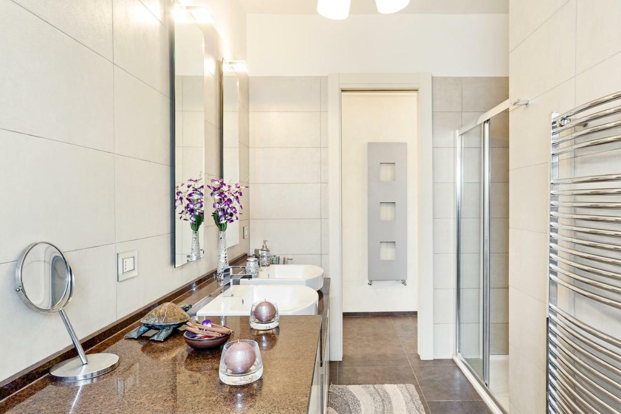 Bari Airport Seaview Apartment エクステリア 写真