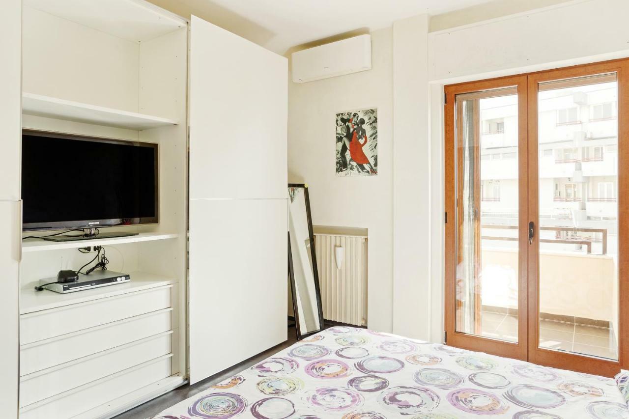 Bari Airport Seaview Apartment エクステリア 写真