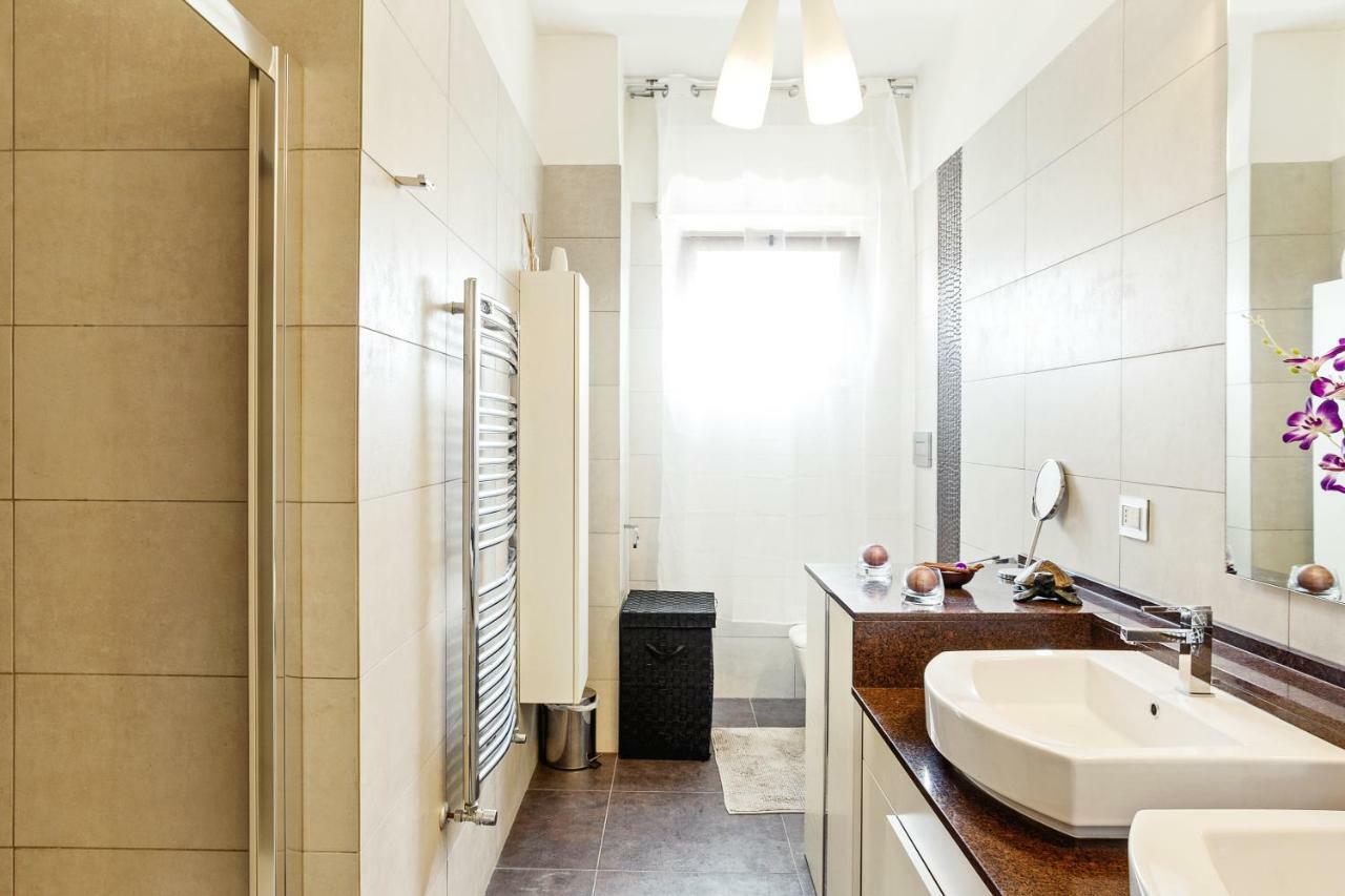 Bari Airport Seaview Apartment エクステリア 写真